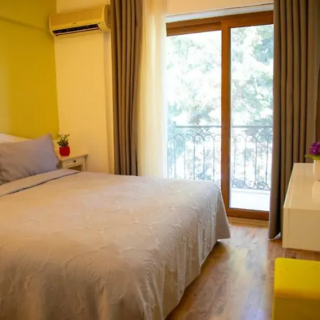 Private Hotel